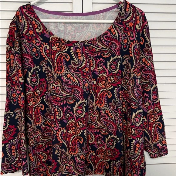 Appleseed's Paisley Blouse - Red and Black 3/4 Sleeves 2X - Picture 2 of 7